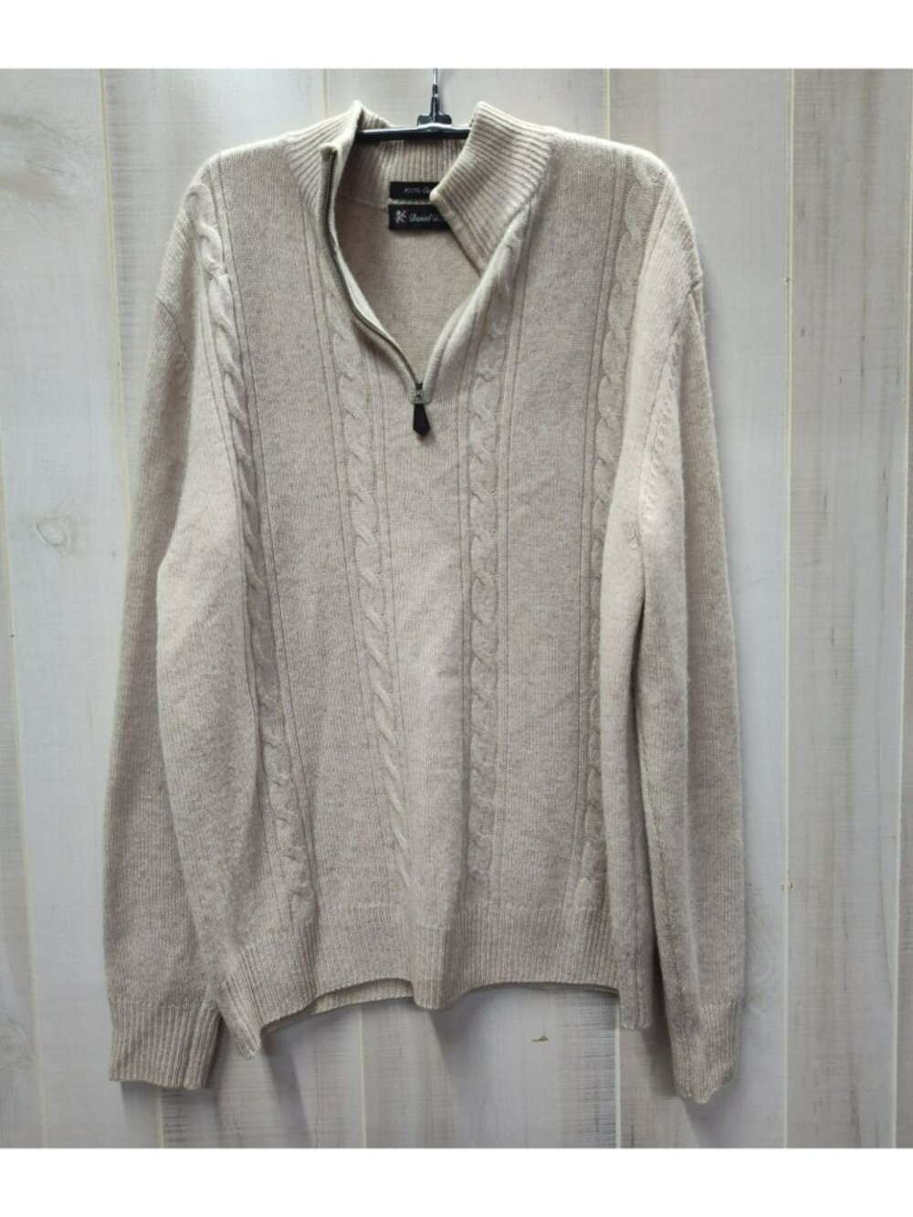 Daniel Bishop 1/4 zip Cashmere Sweater, Cable Knit, Beige, Mens size L Mock Neck